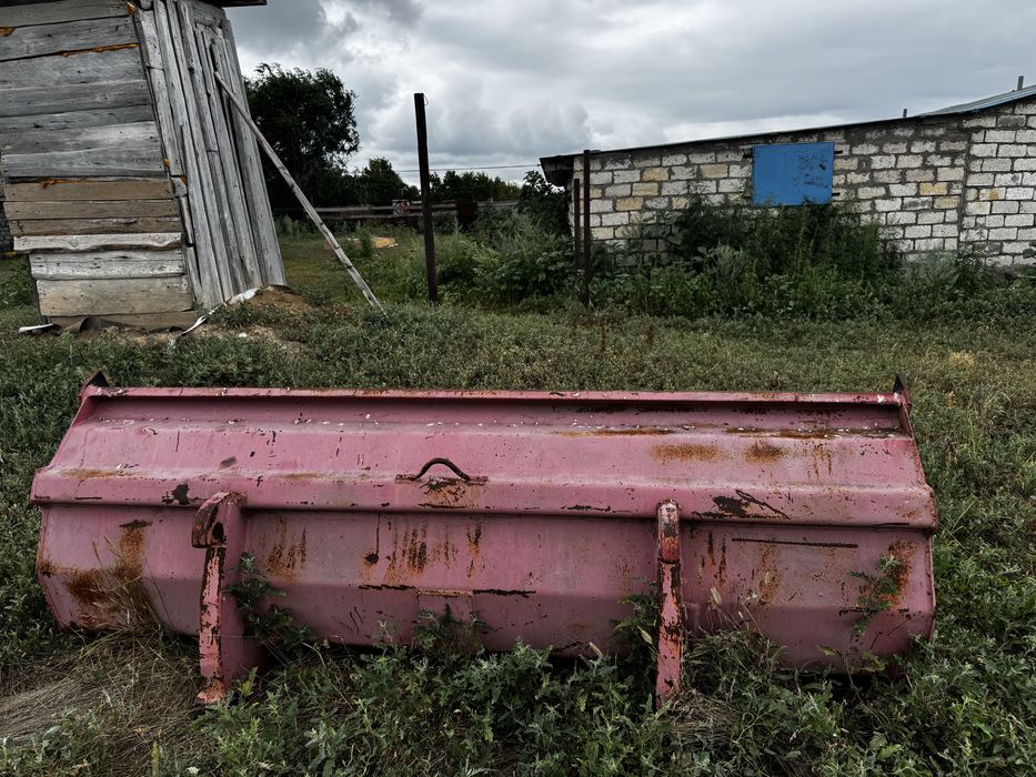 Продам хозяйство (базу дом технику)