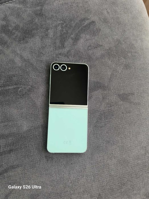 Samsung Z Flip 6 512gb. Гаранция