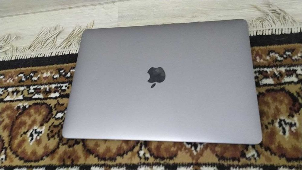 MacBook Pro M1 13inch