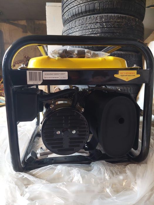 Бензиновый Генератор