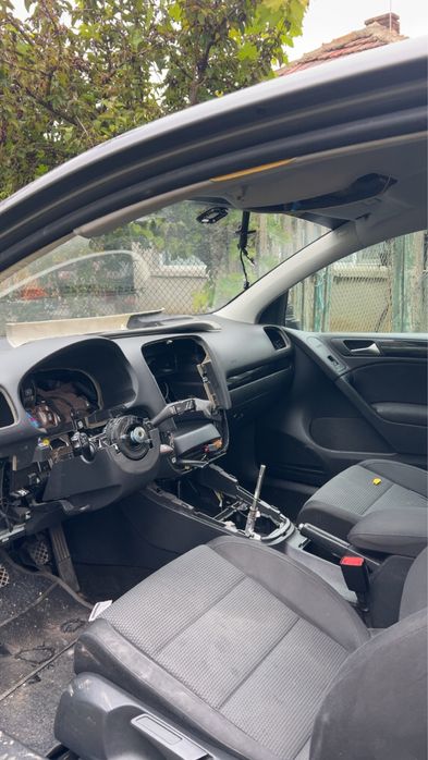 Продавам Golf 6 на части или цяла