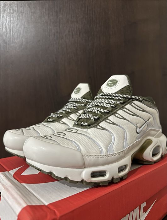Nike Air Max Plus Phantom Neutral Olive - 40,41,42,43,44,45,46