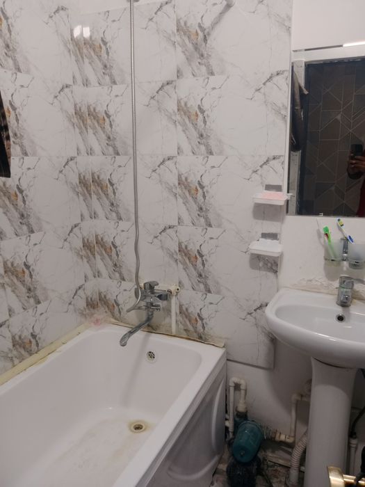 Kvartira a'lo holati yangi narxini kelishamiz