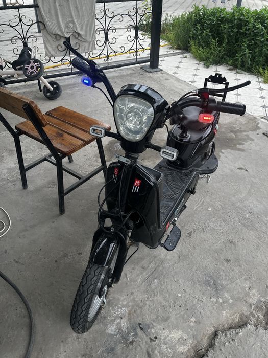 Скутер ск8 2025 срошна