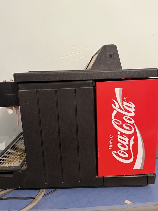 Аппарат постмикс кока  кола газ вода