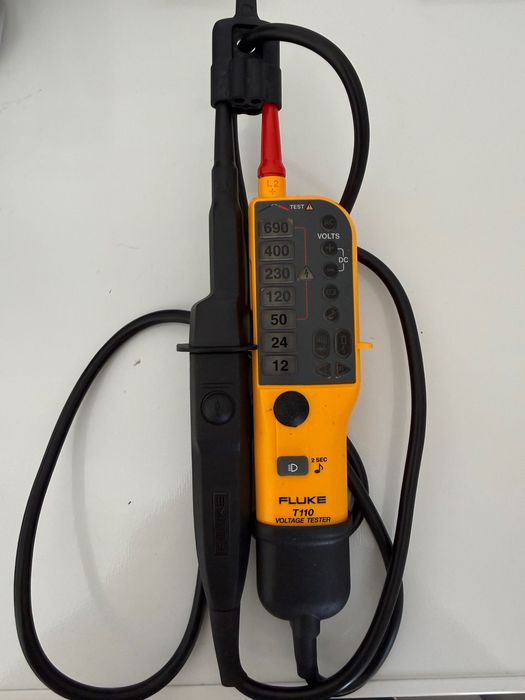 tester de tensiune și continuitate bipolar Fluke T110