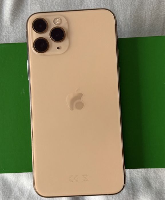 Vand Iphone 11 pro gold