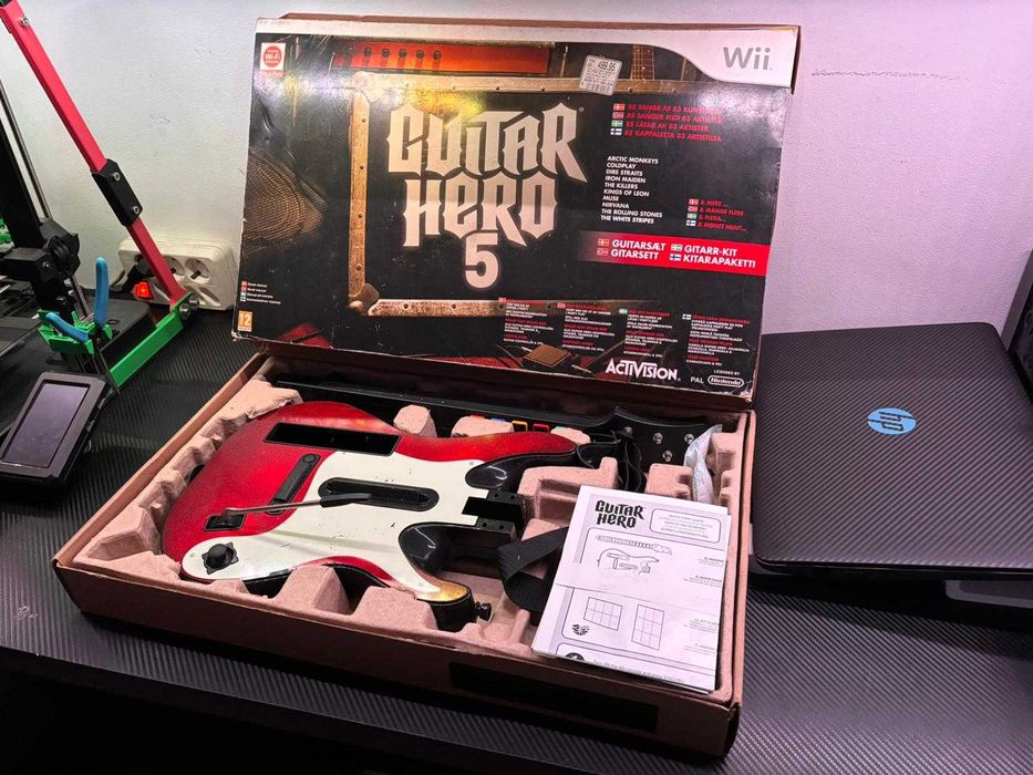 Chitara Guitar Hero 5 Nintendo Wii