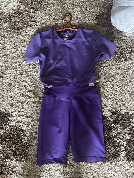 Костюм для фитнеса