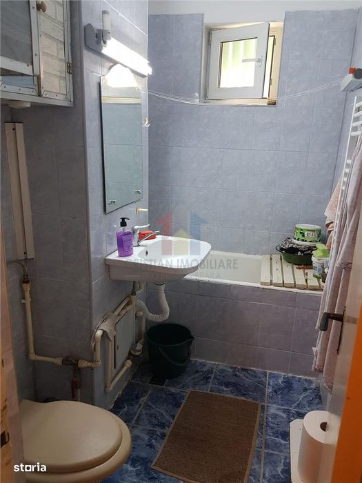 2 camere confort 1 Hipodrom parter cu balcon