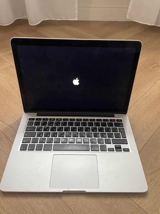 MacBook Pro (Retina, 13-inch, early 2015)