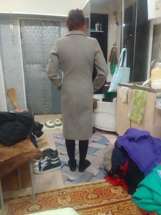 Продам куртку,пальто-1000 тг