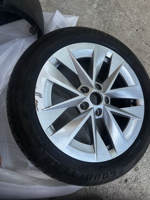 Jantă r17 skoda octavia 4.cod:5e3601025.E.
