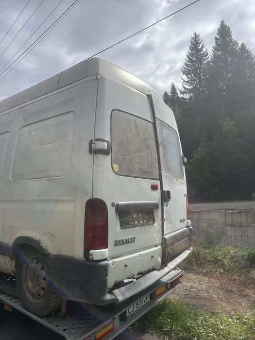 Dezmembrez renault master