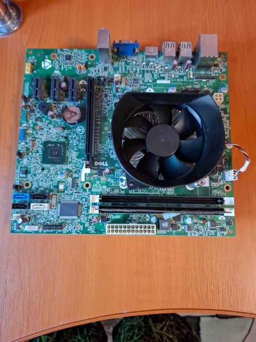 vand kituri placai de baza functionale