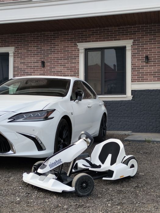 Электро картинг ninebot gokart