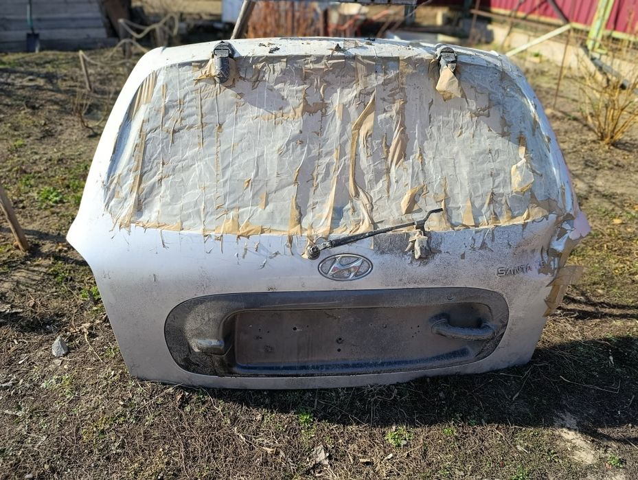 Santafe  дверь багажника