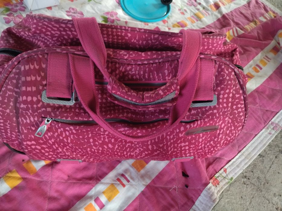 Дорожный чемодан