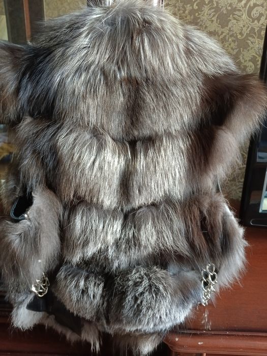 Жилет - чернобурка