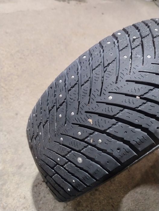 245/45R18 1шт ZMAX