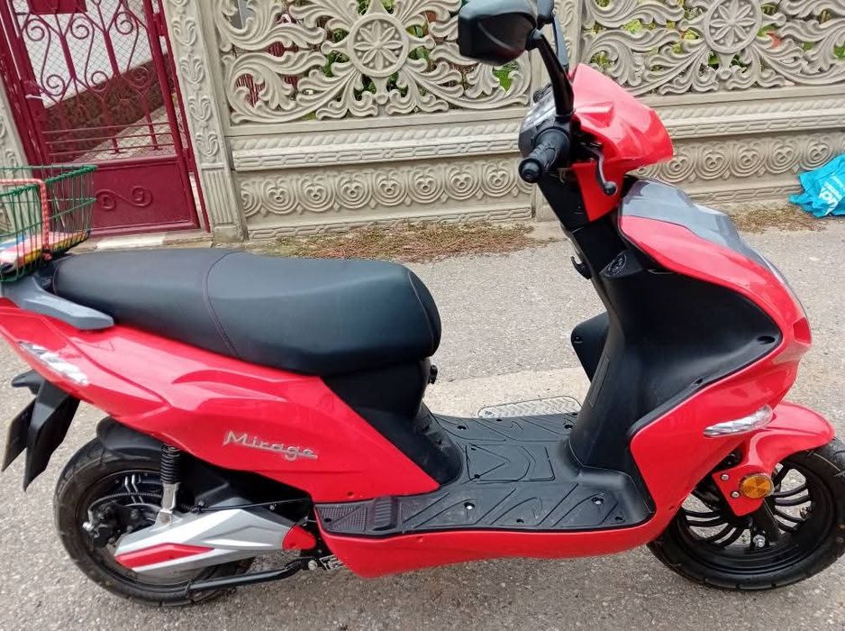 Scuter electric Rotakt Mirage, fără carnet