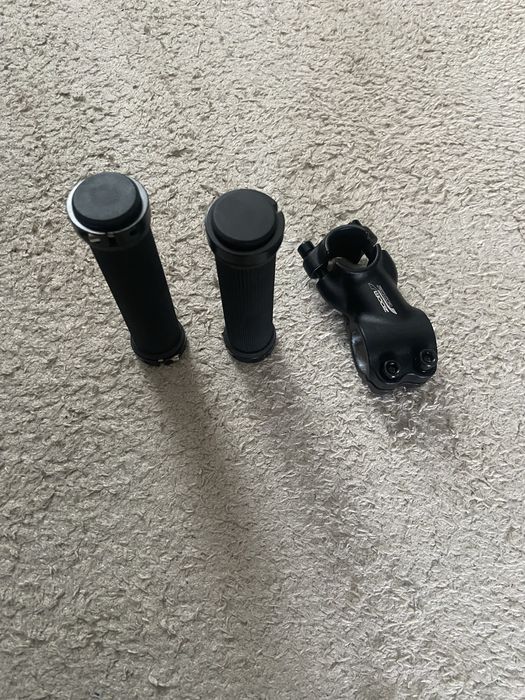 Pachet mansoane,pipa bicicleta