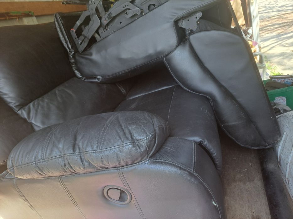 Диван естествена кожа