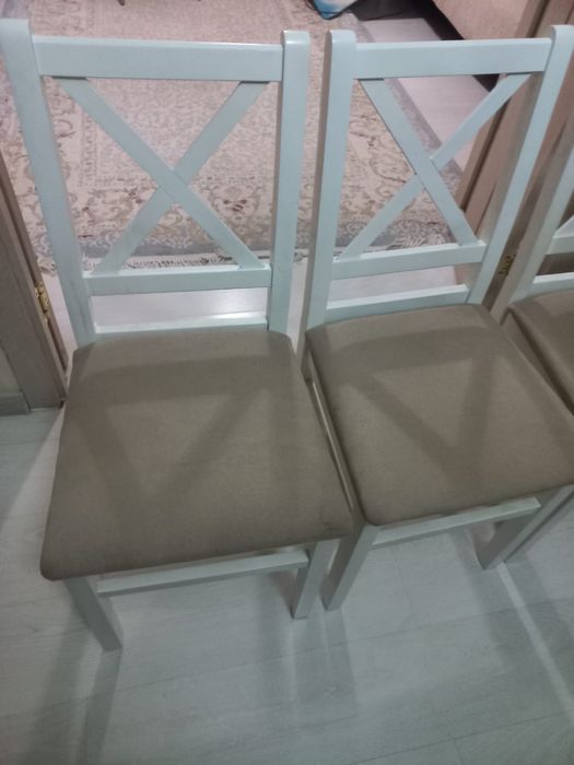 Продам стулья для кухни