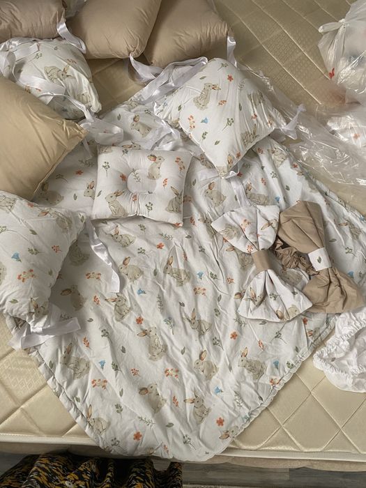 Манеж сатылады жане корпесимен