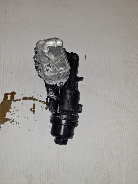 Suport filtru ulei+răcitor 1.5 benzina BMW/ cod-7952796 /B38A15P OEM