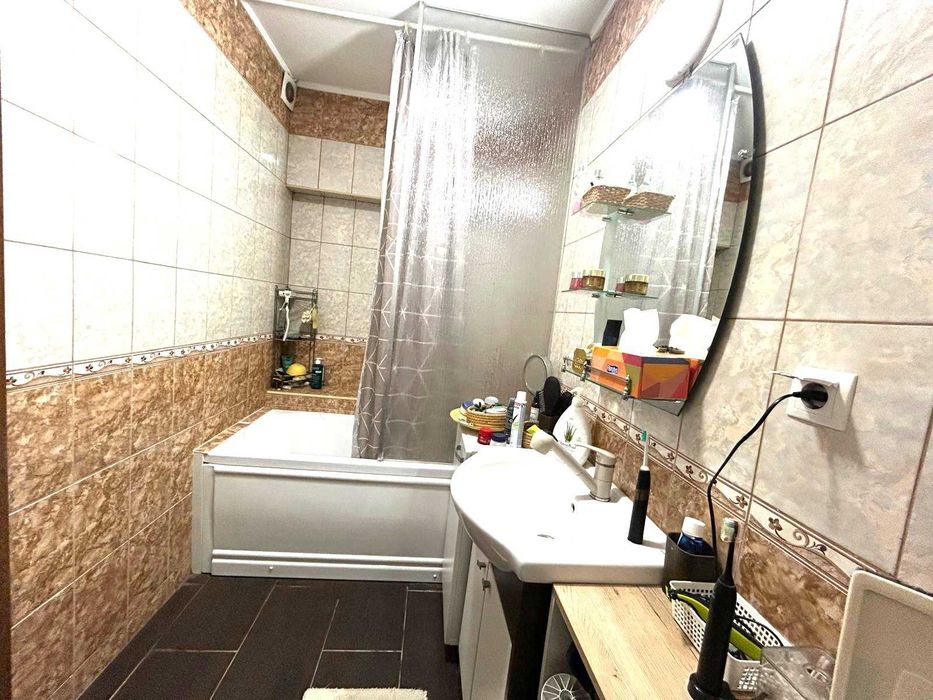228000 EURO | Apartament 3 camere Hotel Marriott