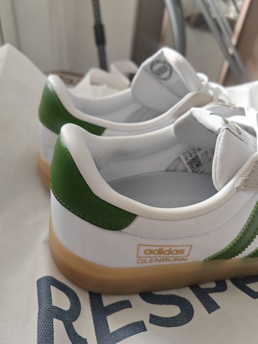 Продам оригинал Adidas/Адидас