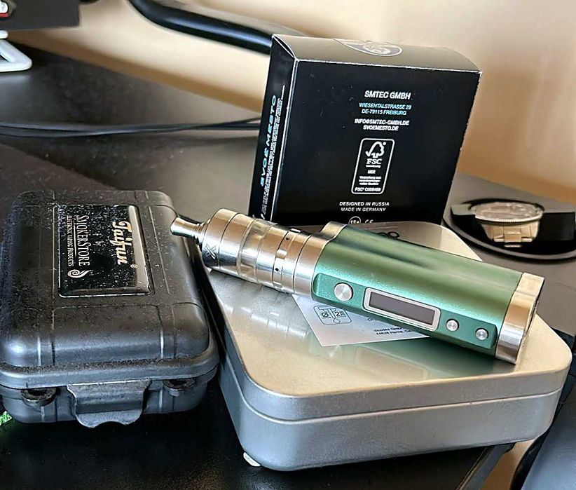 Dicodes Micro 21700 Racing Green + Kayfun X + Taifun GTR - complet