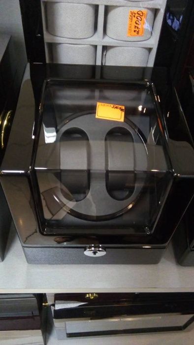 Шкатулки для подзавода часов