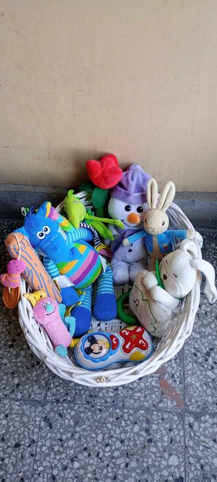 Лот плюшени играчки