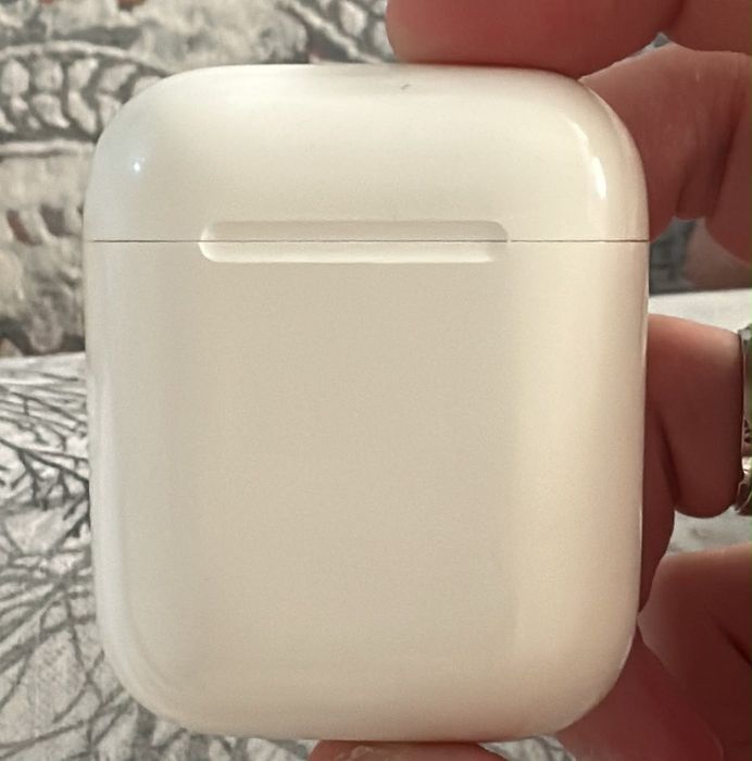 Футляр от AirPods 1
