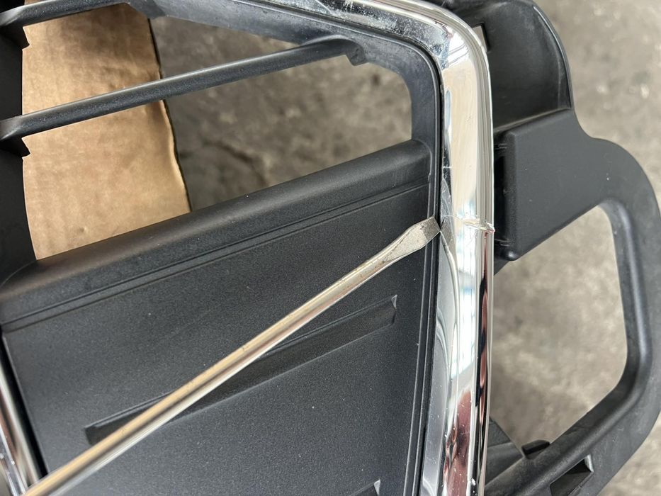 Предна решетка за AUDI A4 ALLROAD B9  2022 година- 8W0853651 DP BCL