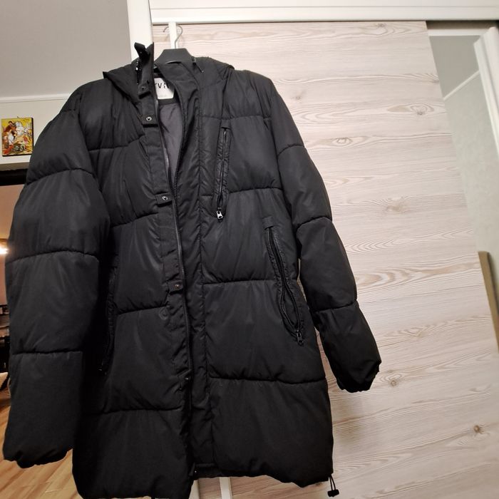 Geaca bărbătească de iarna, foarte călduroasă.