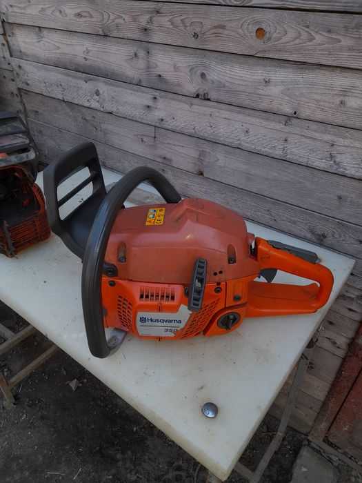 Vând 2 husqvarna 350