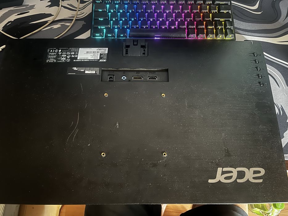 Vand Monitor Acer 144HZ 1ms