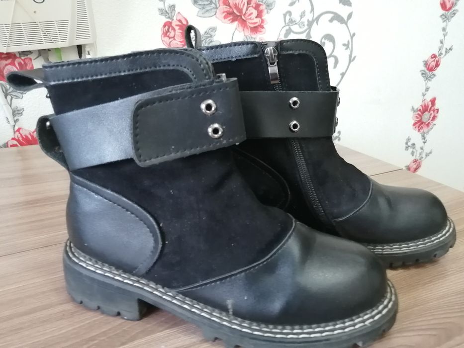 Ботинки зимние черные