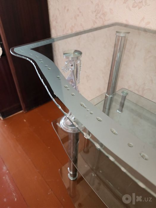 Televizor podstavkasi arzonga sotiladi