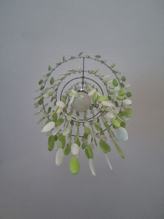 Lustra decorativa moderna