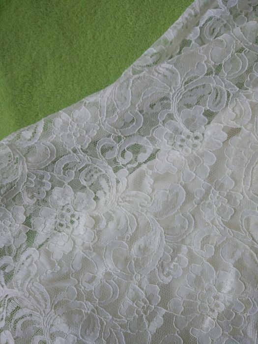 Официална дълга рокля от дантела /абитуриентска, булчинска/