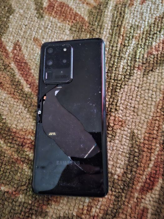 Samsung galaxy s20 ultra sotiladi