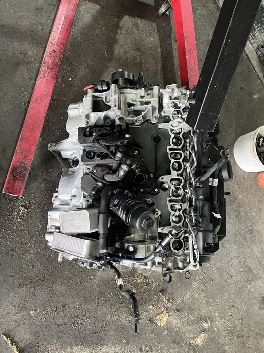 Двигател бмв Б57Д30Б 4.0д 320 ( dvigatel bmw B57D30B 4.0d 320hp )