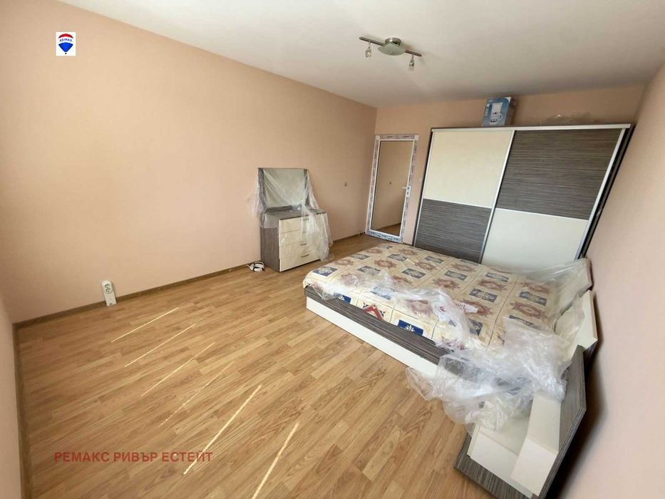 Продава се Тристаен апартамент в Русе, Чародейка - Север - 104 кв.м за 865 €/кв.м - Снимка #9