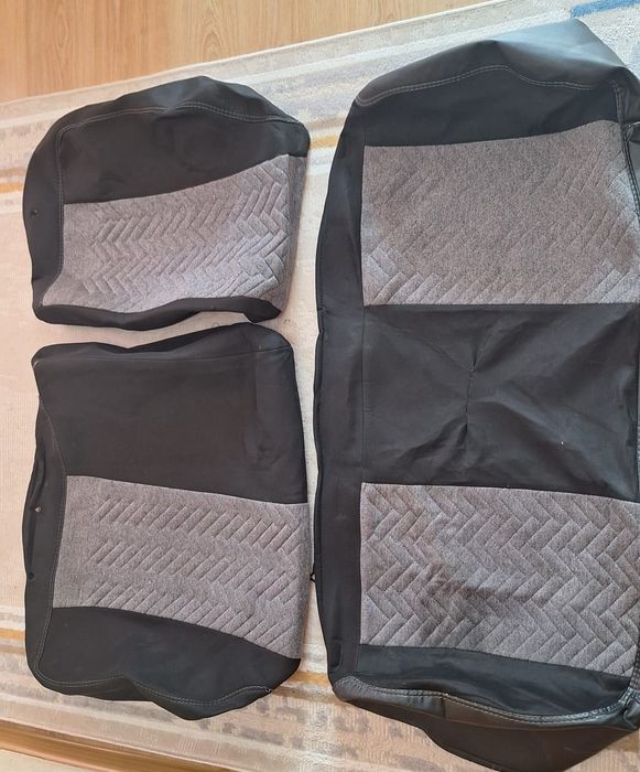 Чехол продам универсал.