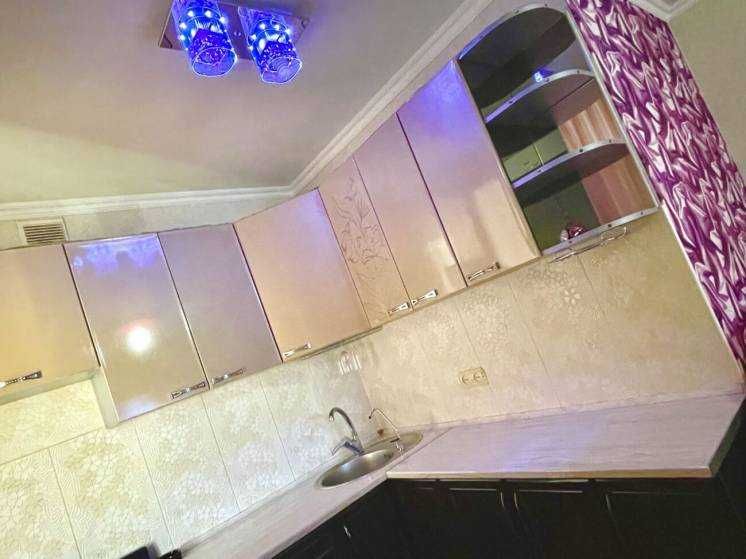 Дава се под наем Двустаен апартамент в София, Център - 65 кв.м за 397.8 € - Снимка #4