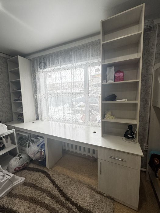 Продам комплект мебели